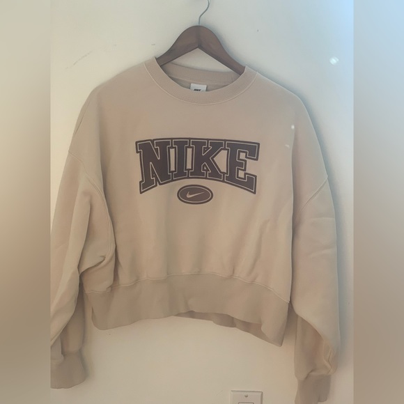 Vintage Mocha Brown Nike Sweatshirt - Picture 4 of 9